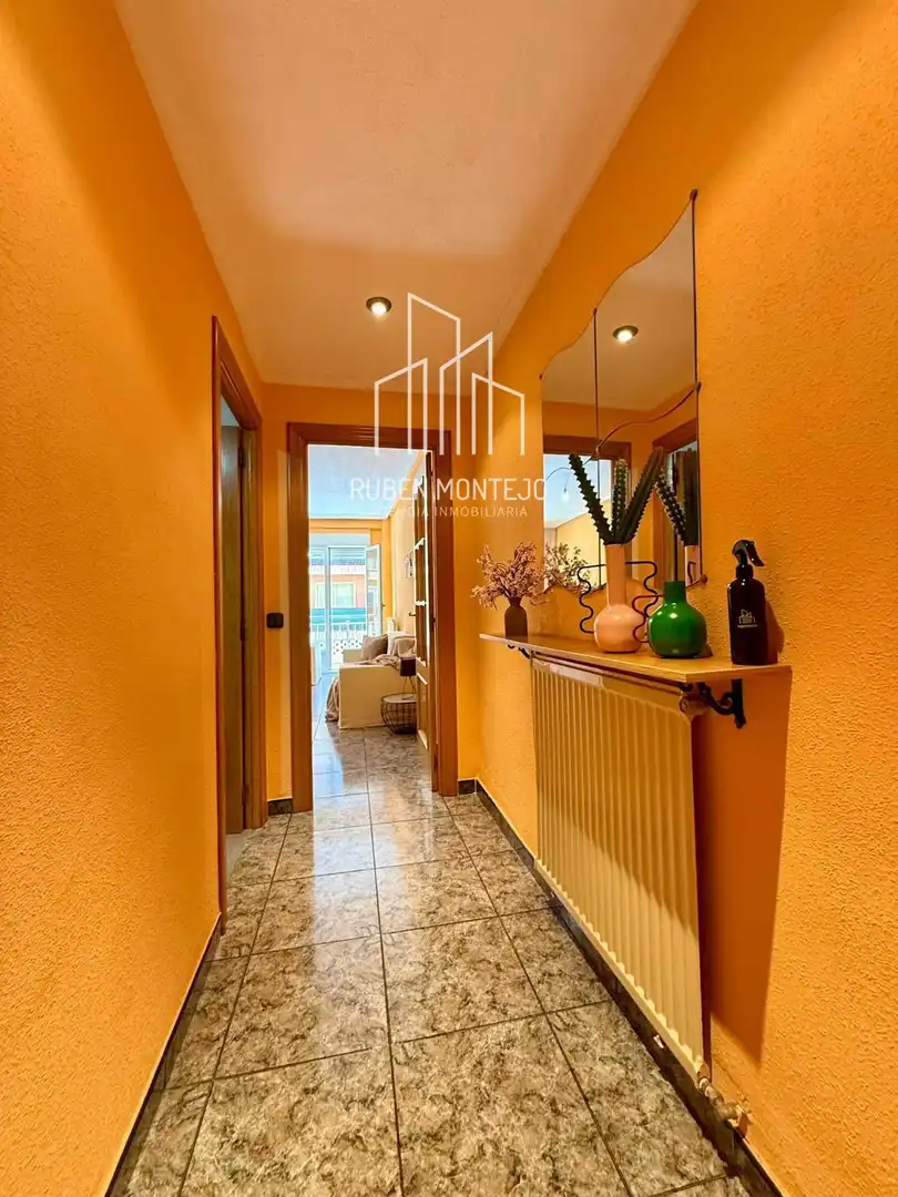 Piso en venta en Santa Marta de Tormes con Calefacción y Terraza