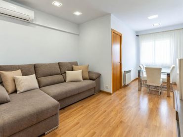 Piso con ascensor en venta en COMANDANT BENITEZ