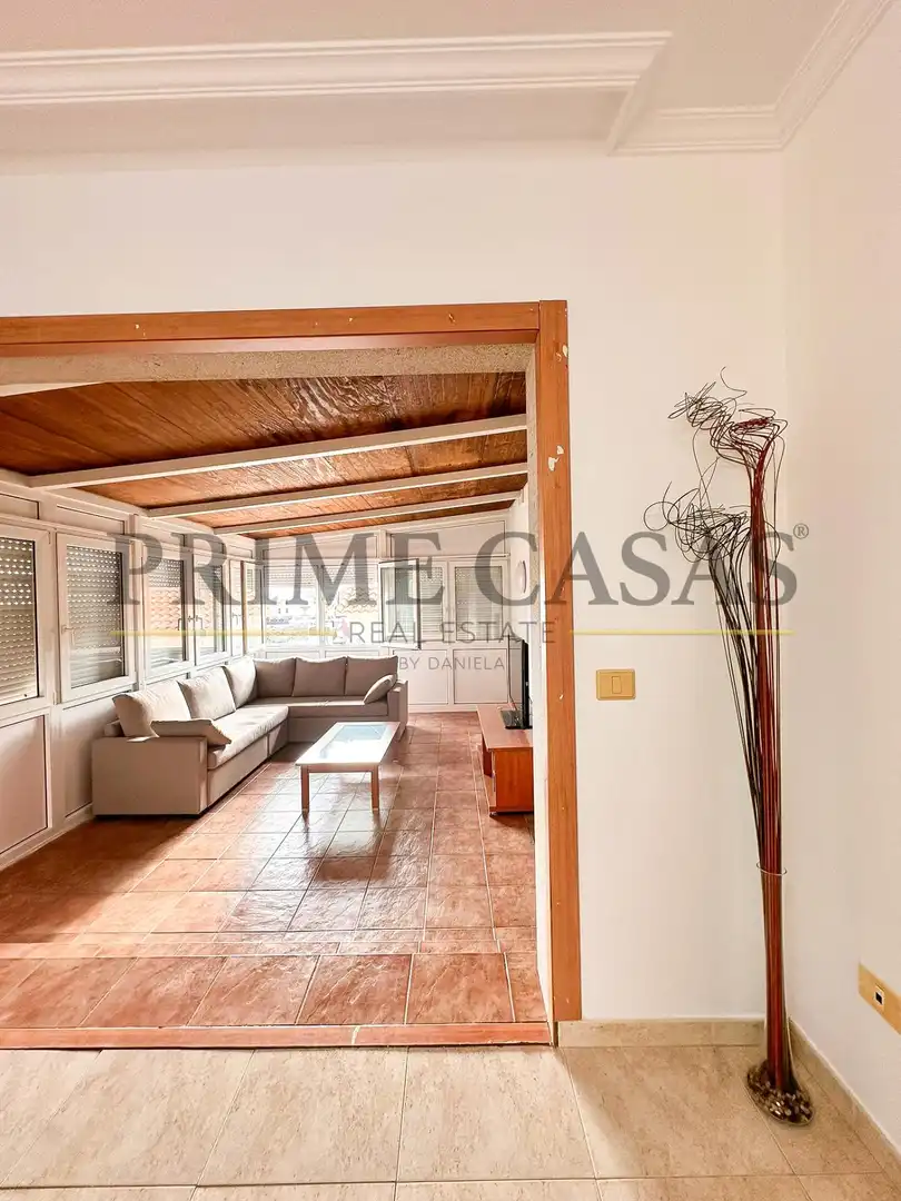 Sala d'estar de Casa o xalet en venda en Mogán amb Jardí privat, Terrassa i Traster