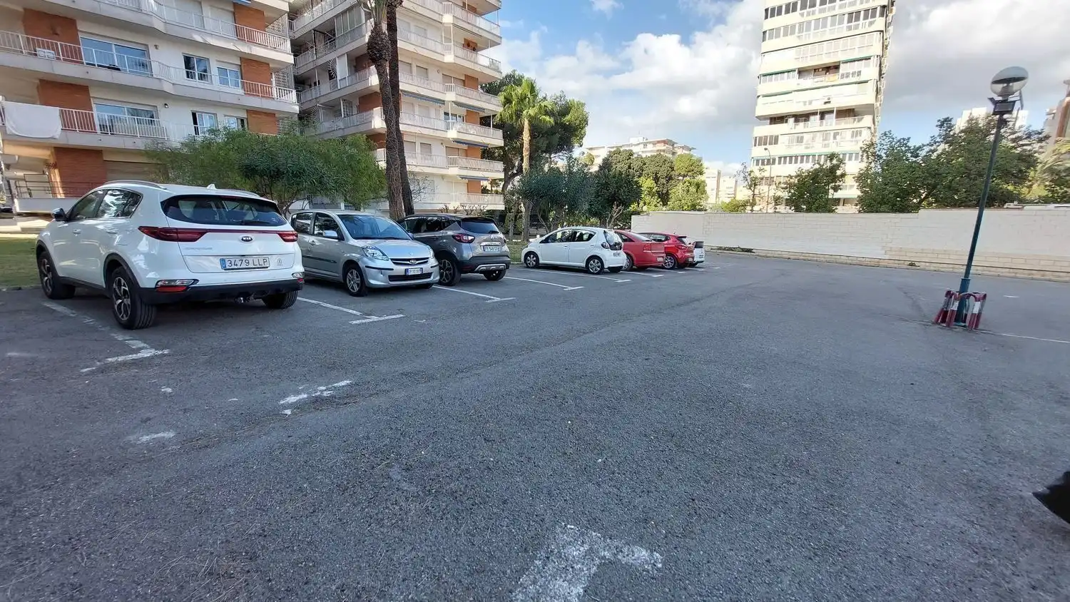 Parking de Piso en venta en Alicante / Alacant con Aire acondicionado, Calefacción y Jardín privado