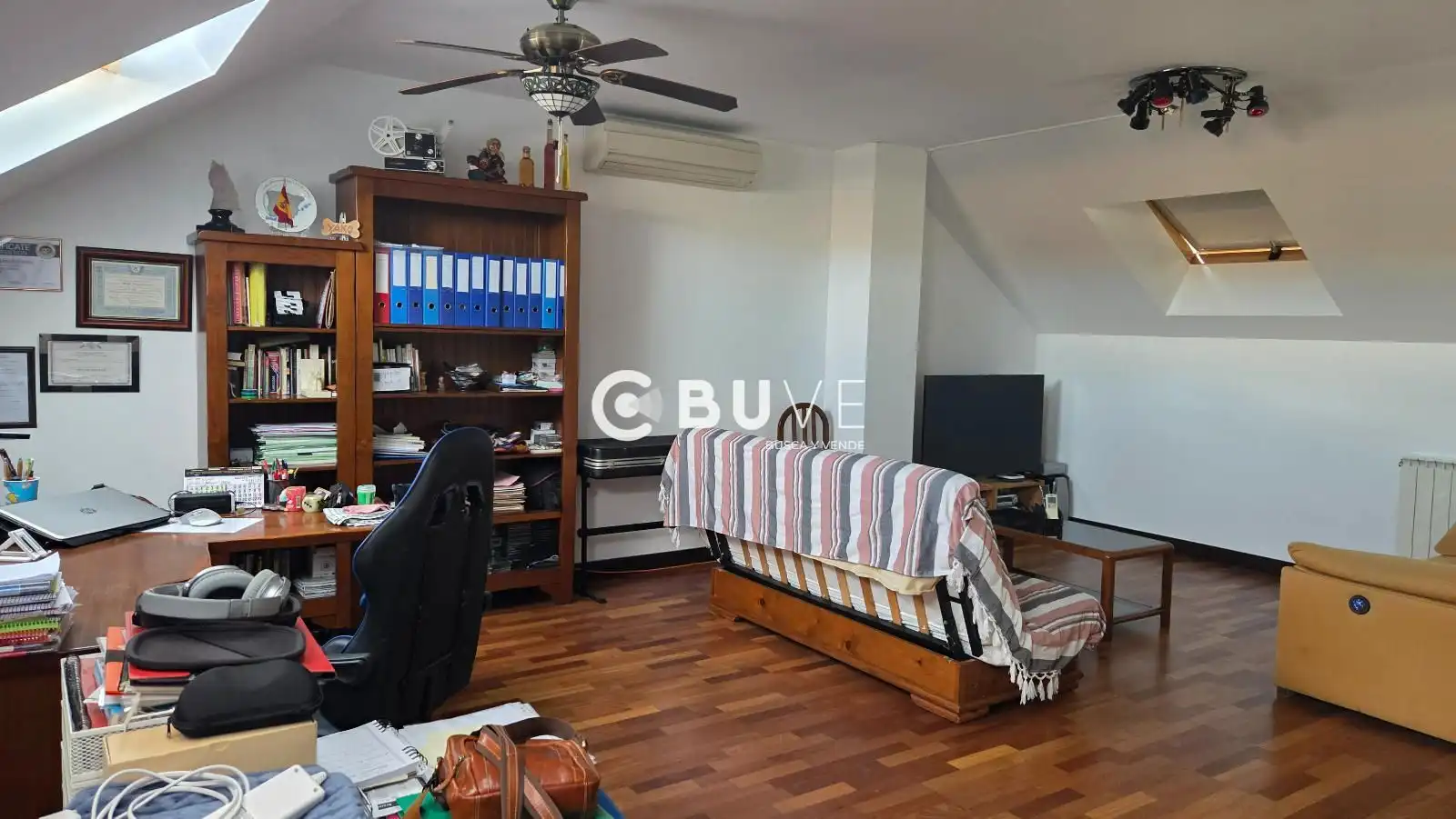 Living room of Detached homes for sale in Fuenlabrada  with Air Conditioner, Heating and Terrace