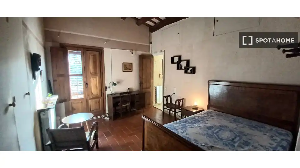 Bedroom of Flat for share in Teià  with Air Conditioner, Heating and Furnished