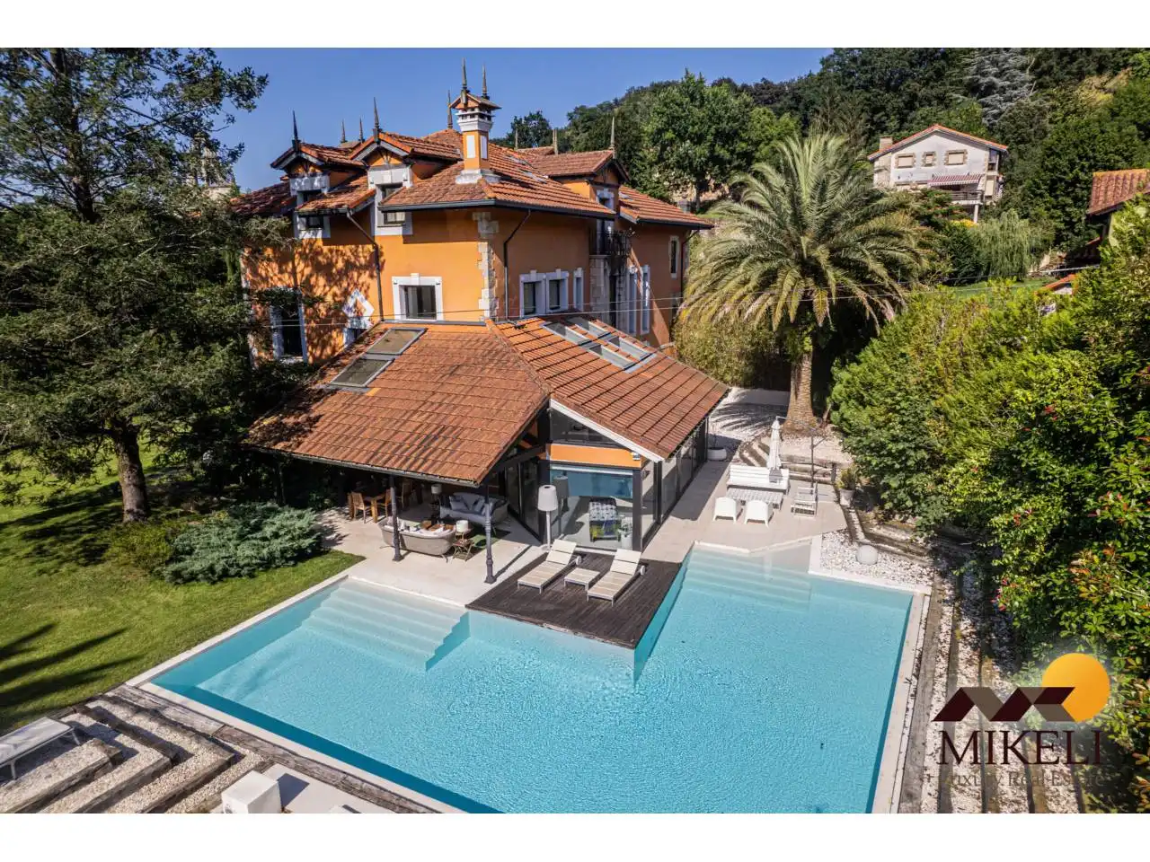 Jardí de Casa o xalet en venda en Medio Cudeyo amb Aire condicionat, Calefacció i Jardí privat
