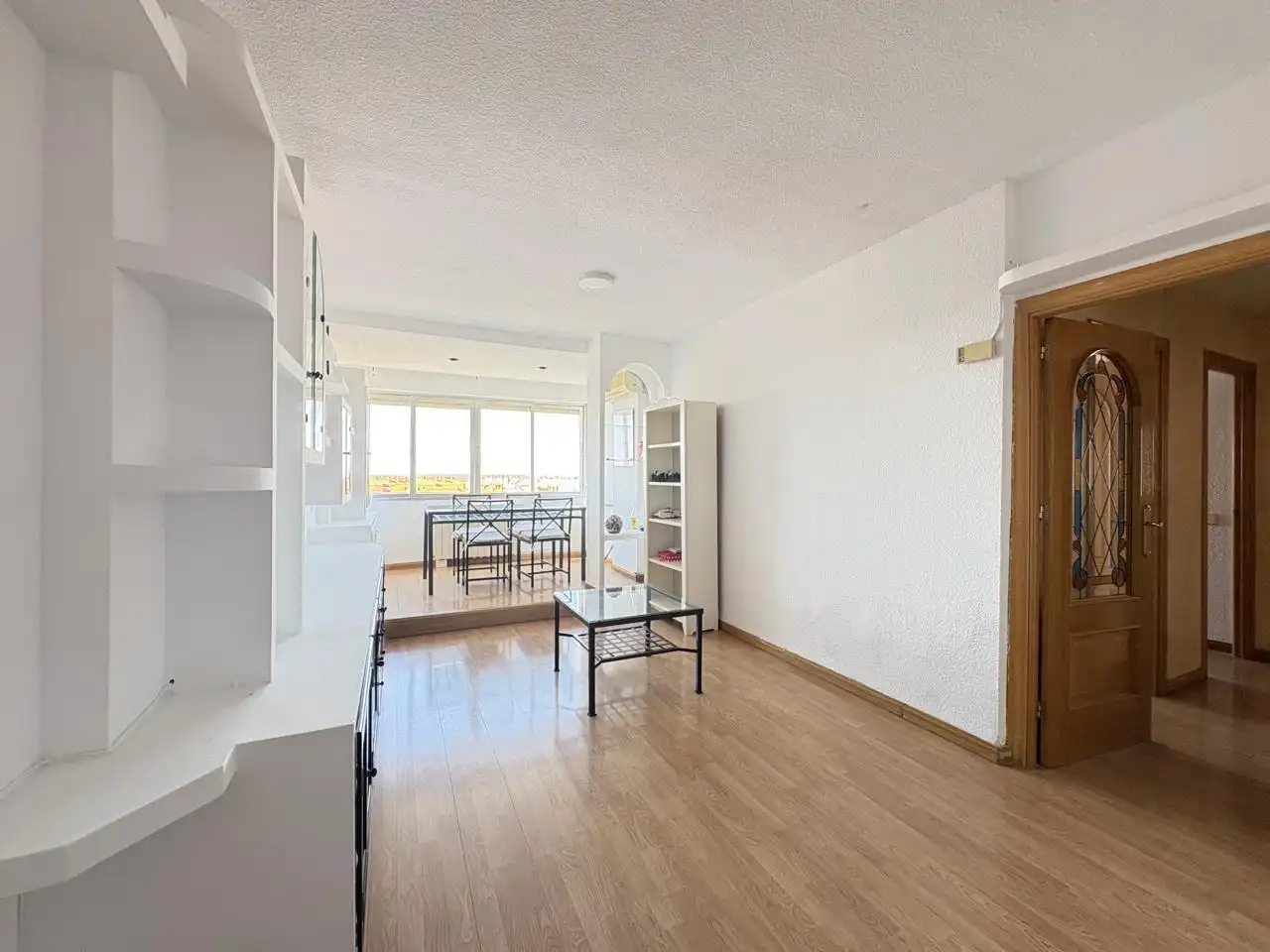 Living room of Flat for rent in Fuenlabrada  with Air Conditioner and Heating