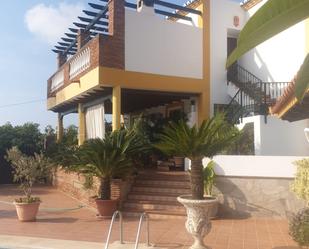 Garden of House or chalet to rent in Nerja  with Air Conditioner, Heating and Private garden