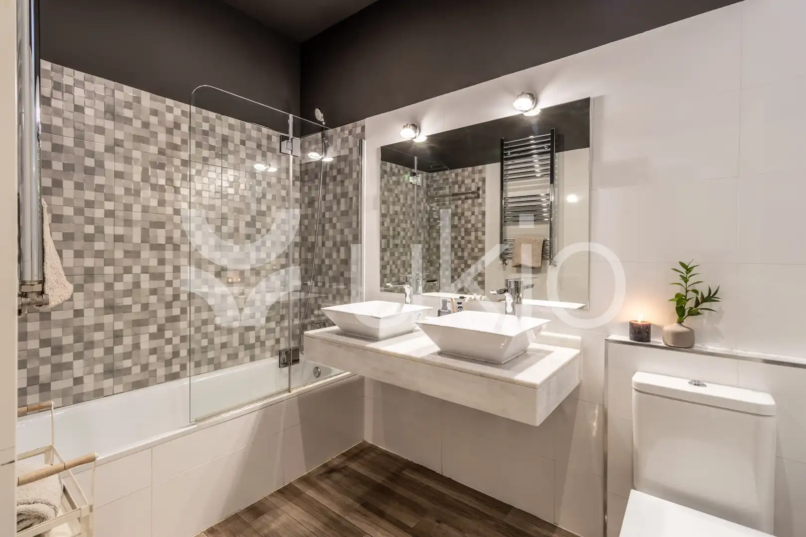 Apartament amb ascensor de lloguer a Calle de Gravina, imagen 14