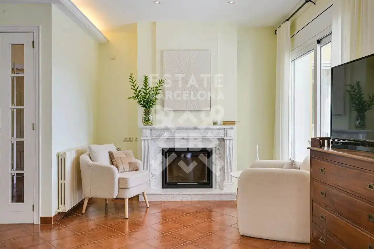 Sala de estar de Casa o chalet en venta en Tossa de Mar con Aire acondicionado, Calefacción y Jardín privado
