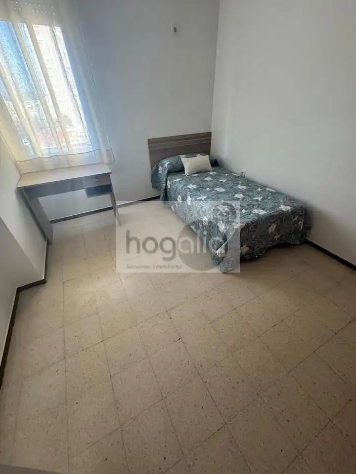 Wohnung zur Miete in Juan XXIII - Rochelambert