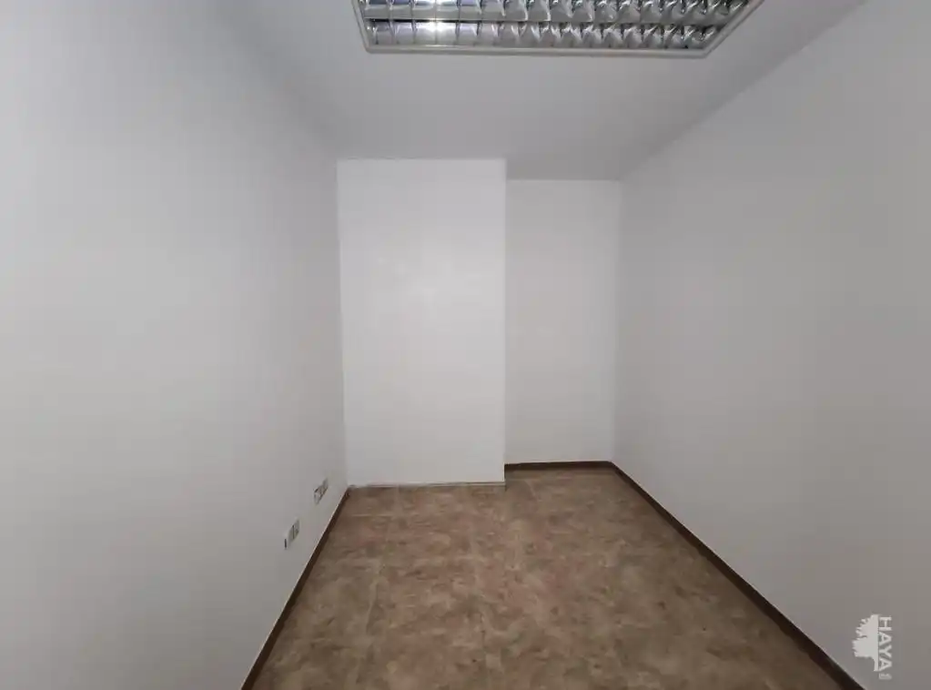 Commercial properties for sale in Lleida
