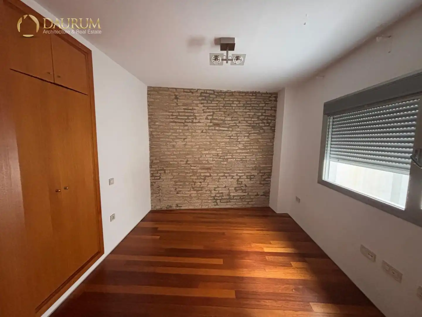 Duplex with lift for sale in Casco Antiguo, imagen 5