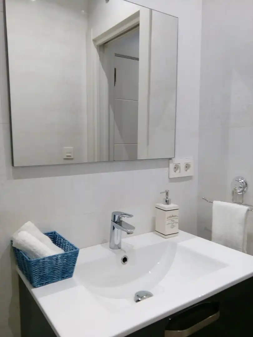 Apartamento de alquiler en Calle Sol Oriente, Sancti Spiritus - San Juan