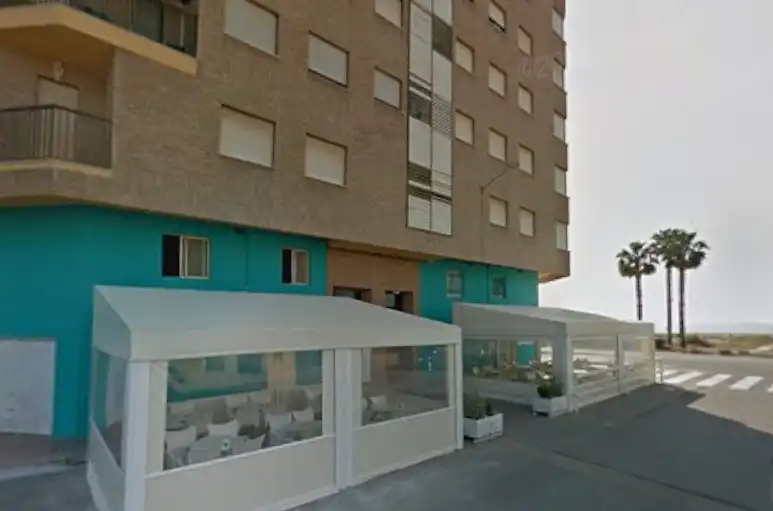 Appartamento con ascensore in affitto a Plaça Estany Colombrí 2, imagen 3