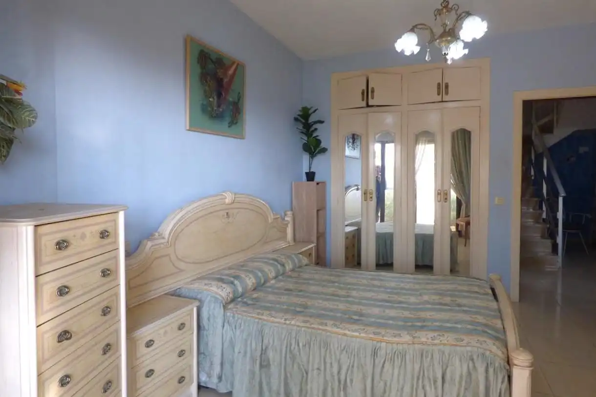 Schlafzimmer von Maisonette zum Verkauf in Benidorm mit Klimaanlage, Terrasse und Möbliert