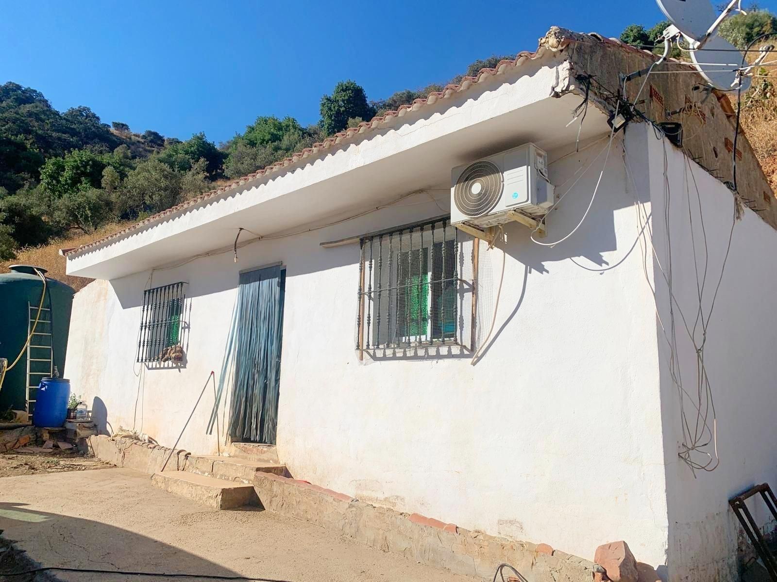 Vista exterior de Pis en venda en Totalán amb Aire condicionat, Calefacció i Terrassa