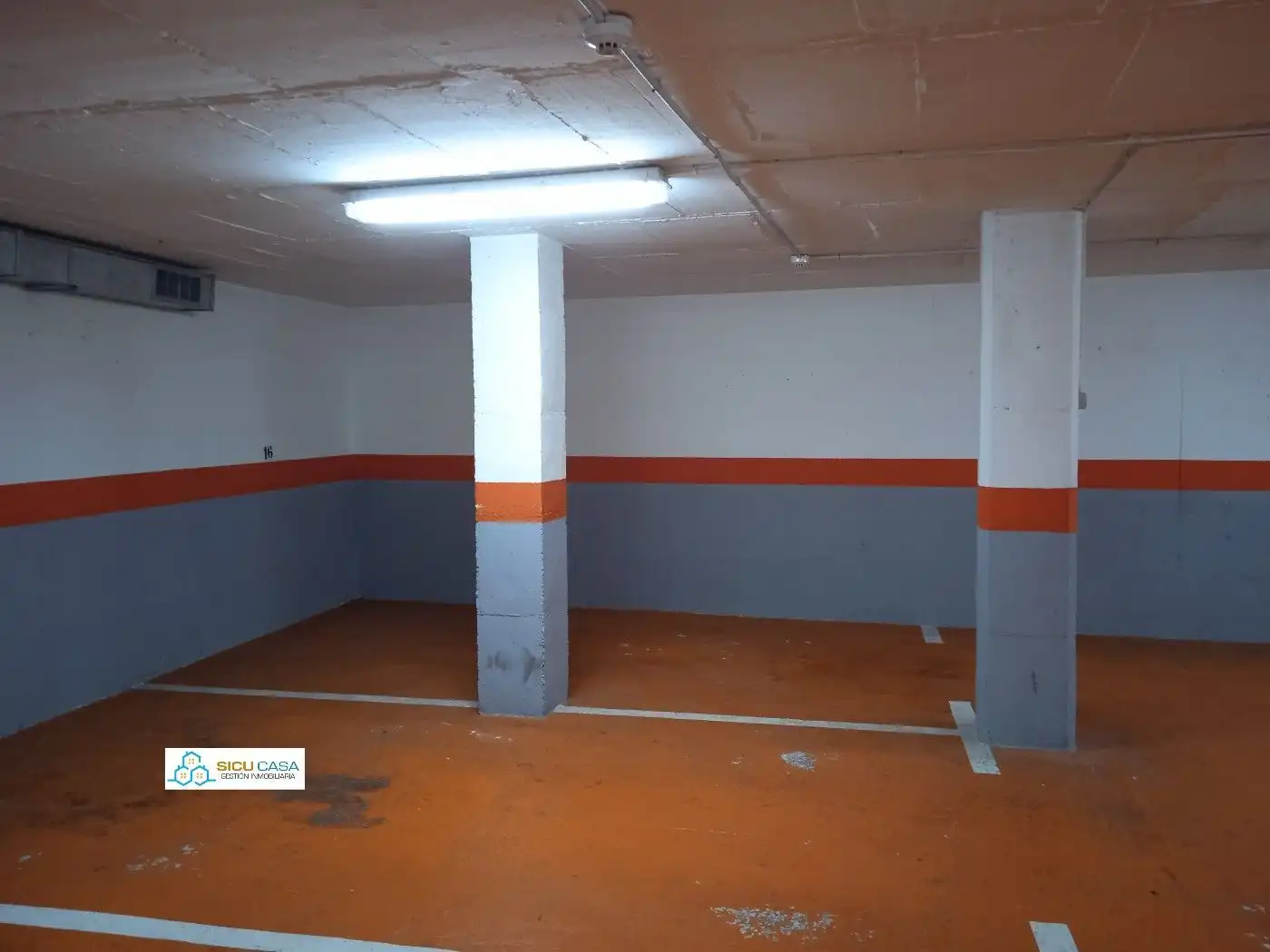Garaje en venta en Alicante / Alacant