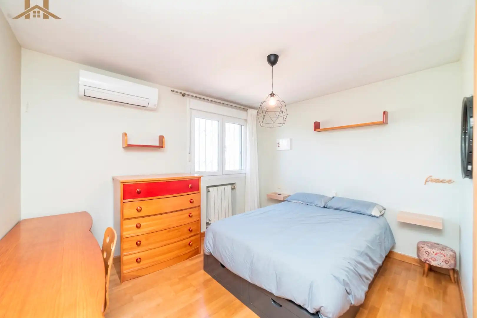 Dormitori de Casa o xalet en venda en Arroyomolinos (Madrid) amb Aire condicionat, Jardí privat i Terrassa