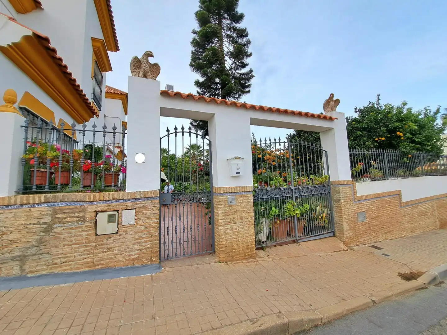 Einfamilien-Reihenhaus zum Verkauf in Calle 21400, Ayamonte ciudad