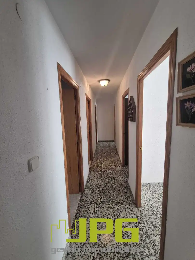 Piso en venta en El Campello con Balcón