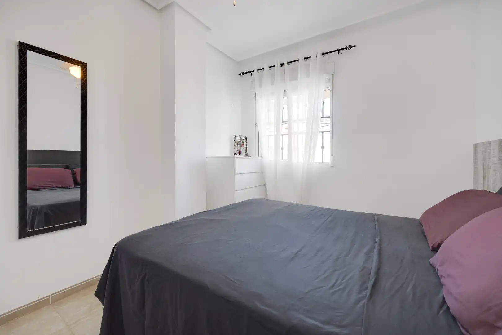 Dormitori de Pis en venda en Orihuela amb Aire condicionat, Jardí privat i Terrassa