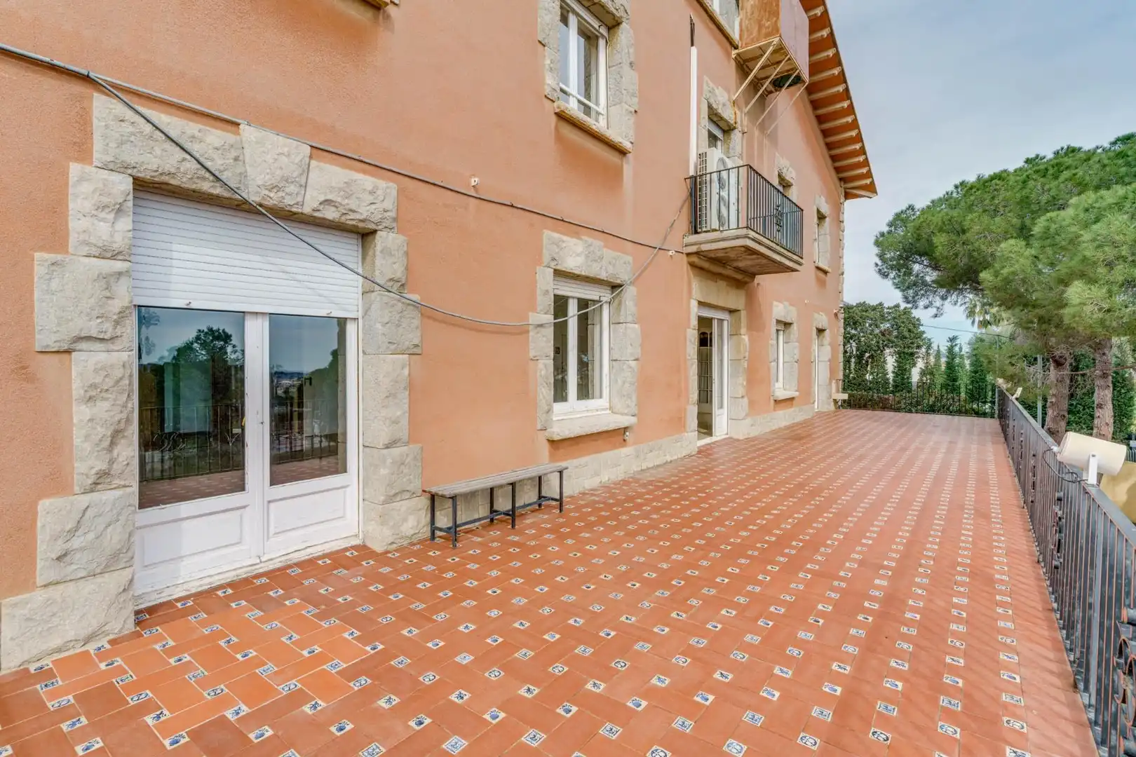 Vista exterior de Casa o xalet de lloguer en Barcelona