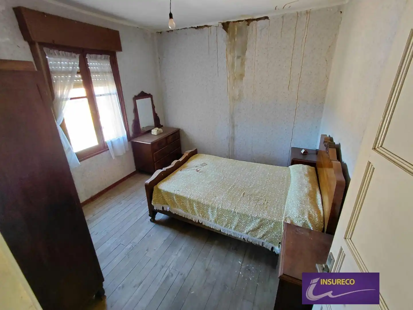 Bedroom of Houses for sale in Cuadros  with Private garden and Terrace