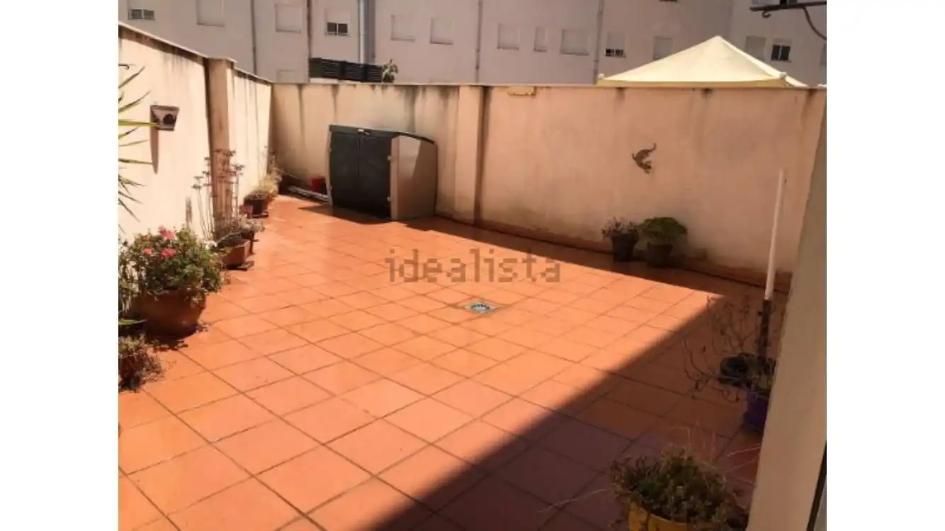 Terrassa de Pis en venda en Onda amb Traster i Moblat