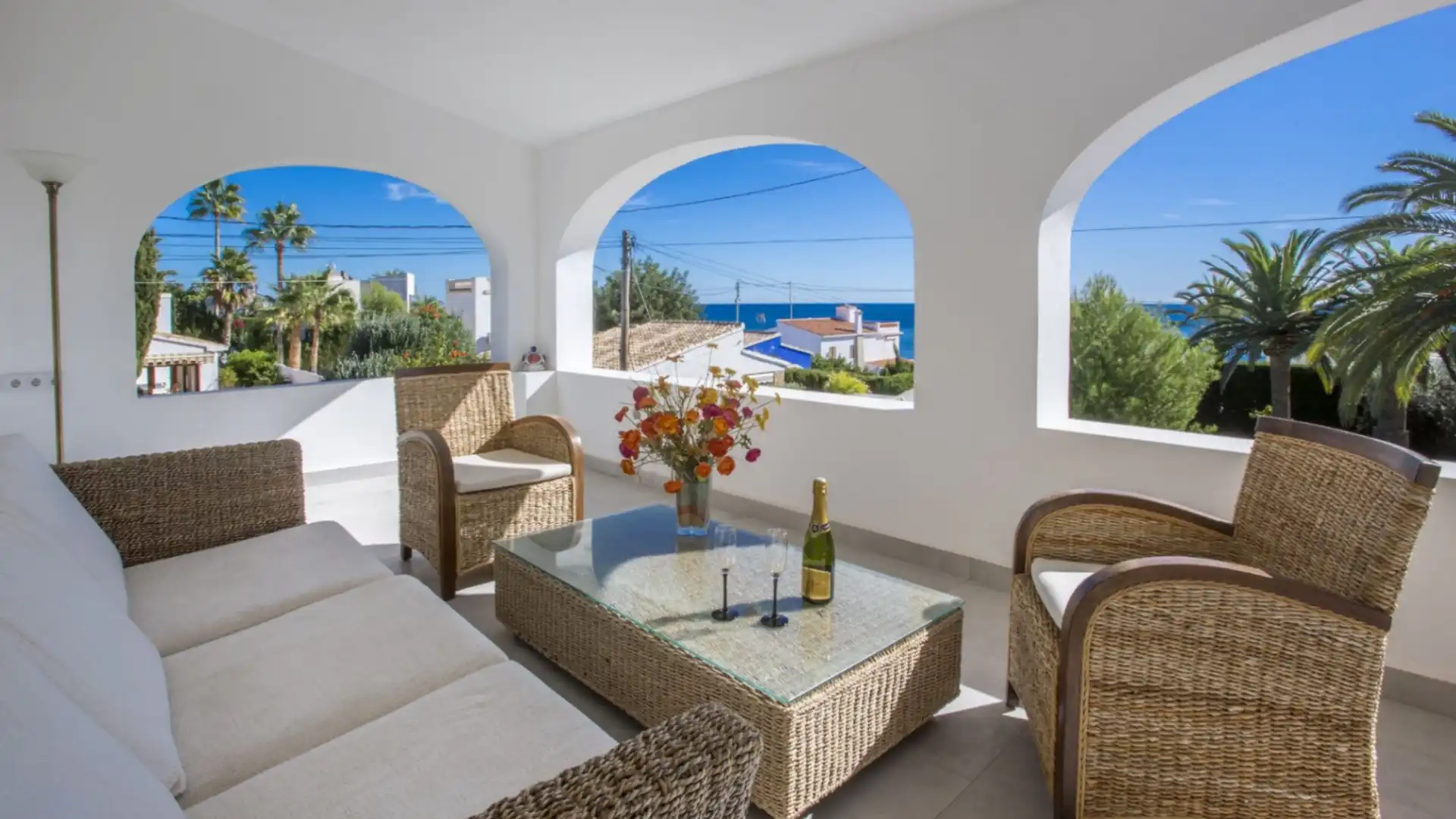 Terrace of Houses for sale in Calpe / Calp  with Air Conditioner, Heating and Private garden