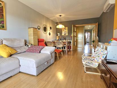 Wohnzimmer von Wohnung zum verkauf in Torrejón de la Calzada mit Klimaanlage, Terrasse und Balkon