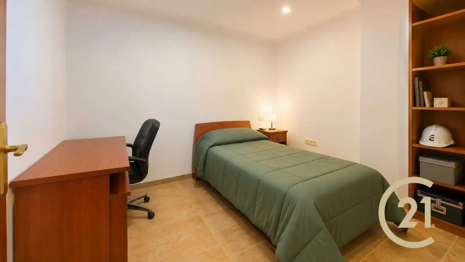 Dormitori de Casa o xalet en venda en Ronda amb Aire condicionat, Calefacció i Jardí privat