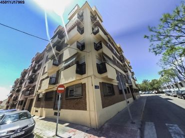 Pis amb balcó en venda a Carrer Nou d'Octubre 2