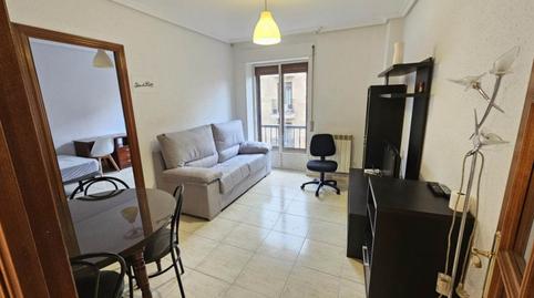 Photo 2 of Flat for rent in Salamanca - Calle Marquesa de Almarza, San Esteban - San Cristóbal, Salamanca Capital
