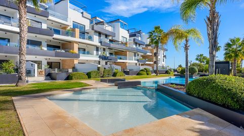 Exclusivo aacutetico de dos niveles con tres dormitorios, dos bantildeos, garaje subterraacuteneo y zona comuacuten con tres pisci, imatge 2