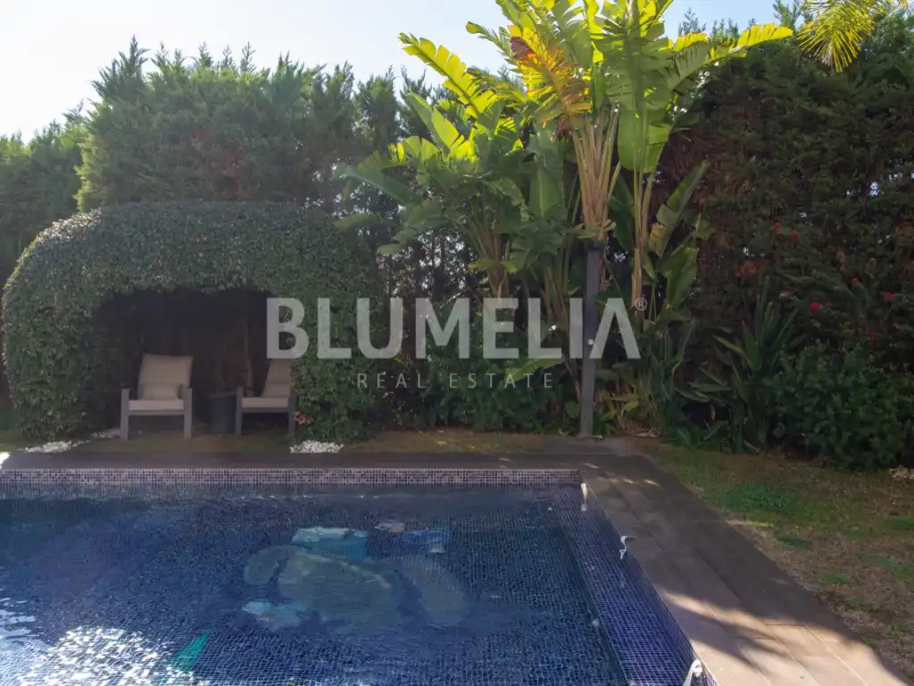 Houses for sale in Calle Tejo, Montgó - Ermita