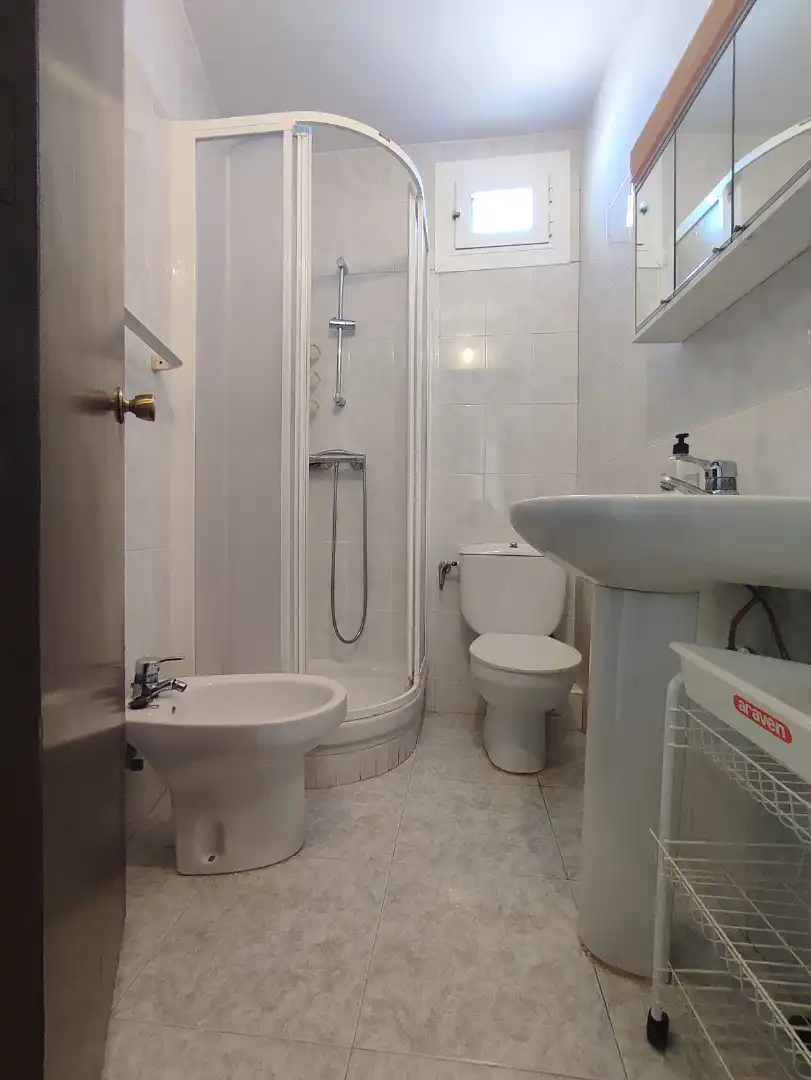 Baño de Piso en venta en San Pedro del Pinatar con Terraza, Amueblado y Horno