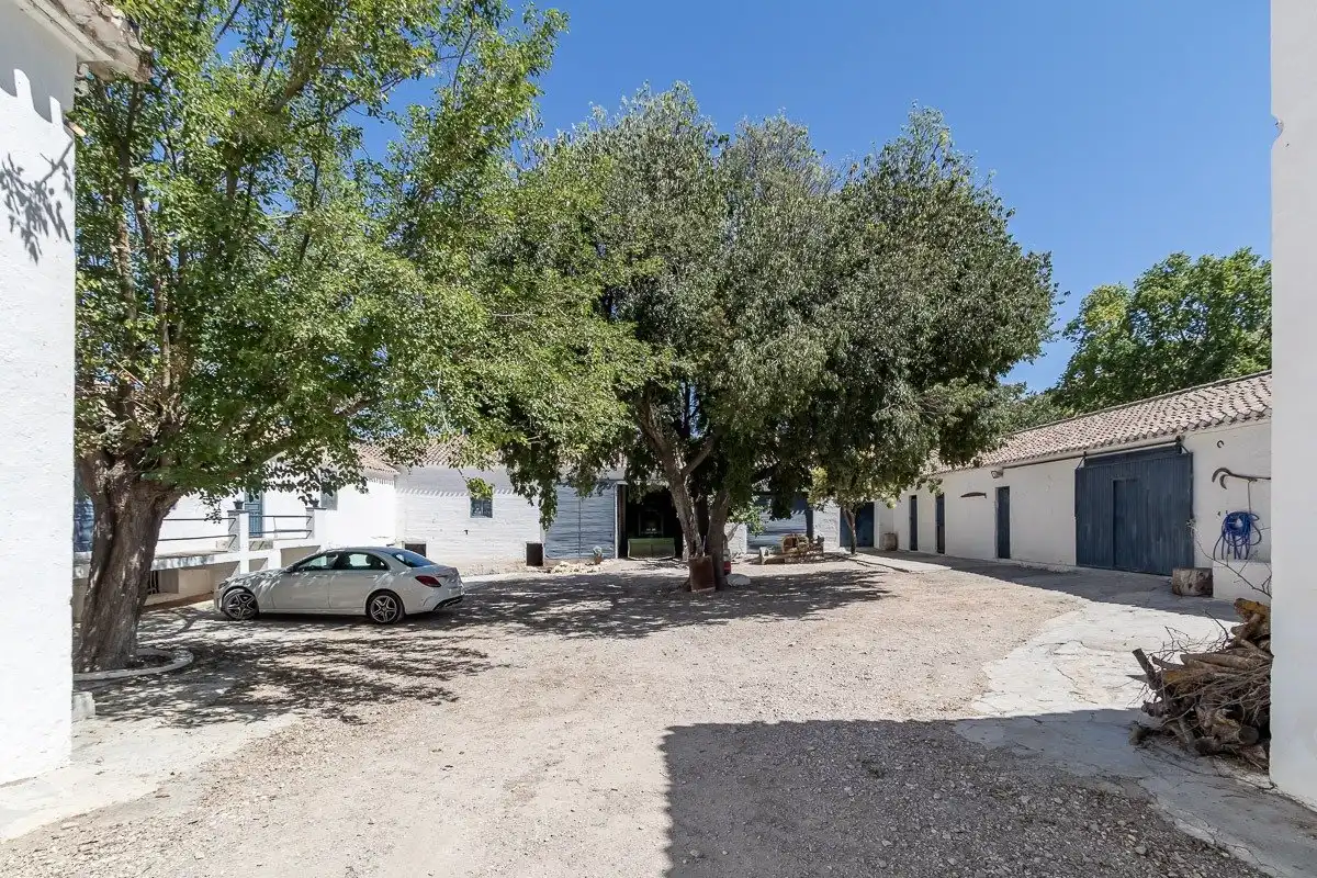 Vista exterior de Finca rústica en venta en Moclín con Piscina
