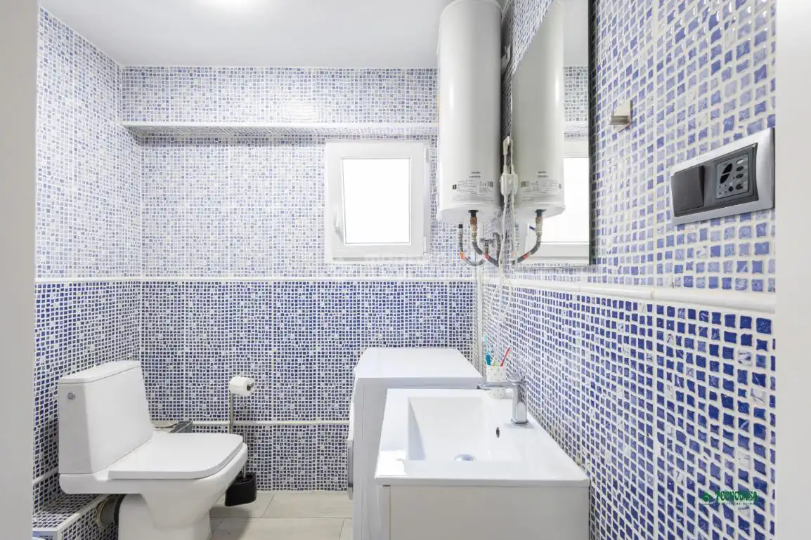 Baño de Piso en venta en Almería