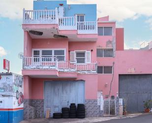 Vista exterior de Edifici en venda en Breña Baja