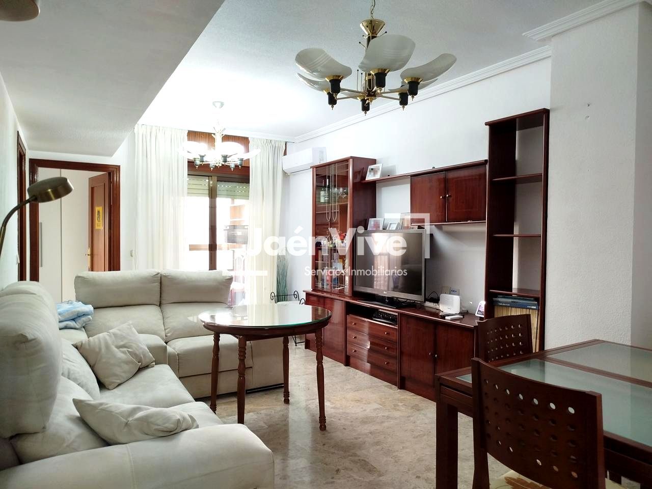 Flat to rent in Jaén Por La Paz, Avda de Madrid - Pº de la Estación