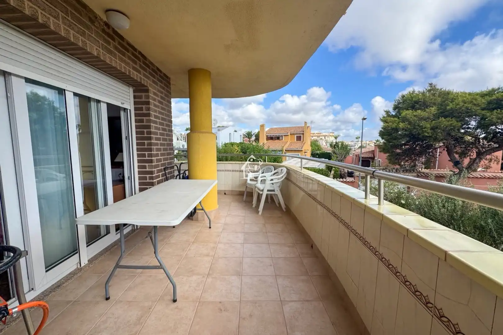 Vista exterior de Apartament de lloguer en Orihuela amb Terrassa, Traster i Piscina