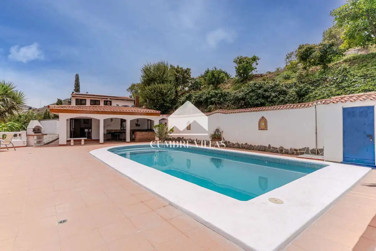 Außenansicht von Country house zum Verkauf in Torrenueva Costa mit Privatgarten, Terrasse und Abstellraum