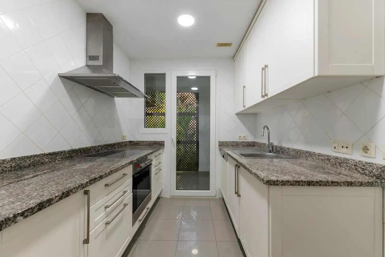 Bajo con piscina en venta en Mijas Golf, imagen 3