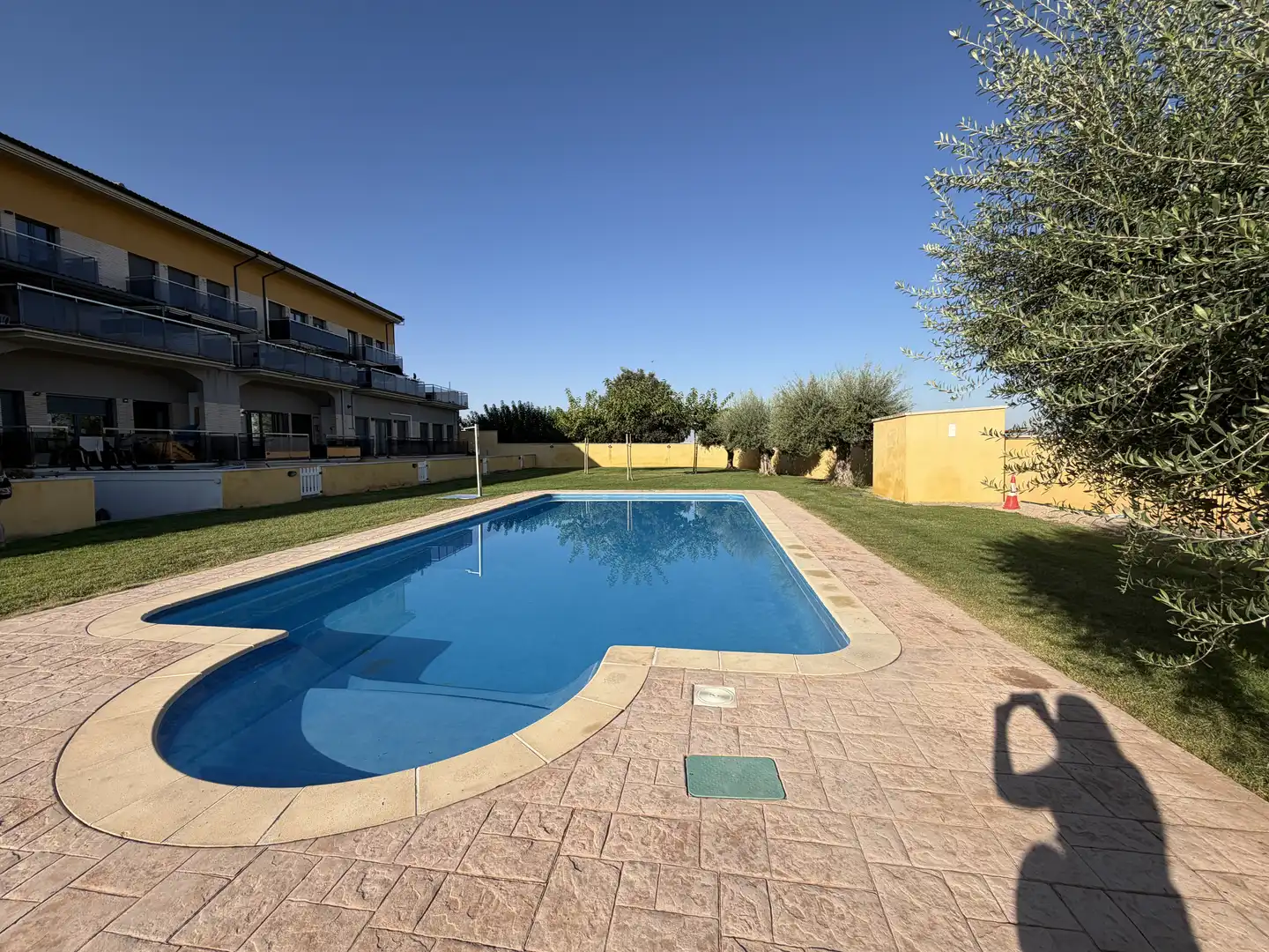 Swimming pool of Flat for sale in Anglesola  with Heating, Private garden and Terrace
