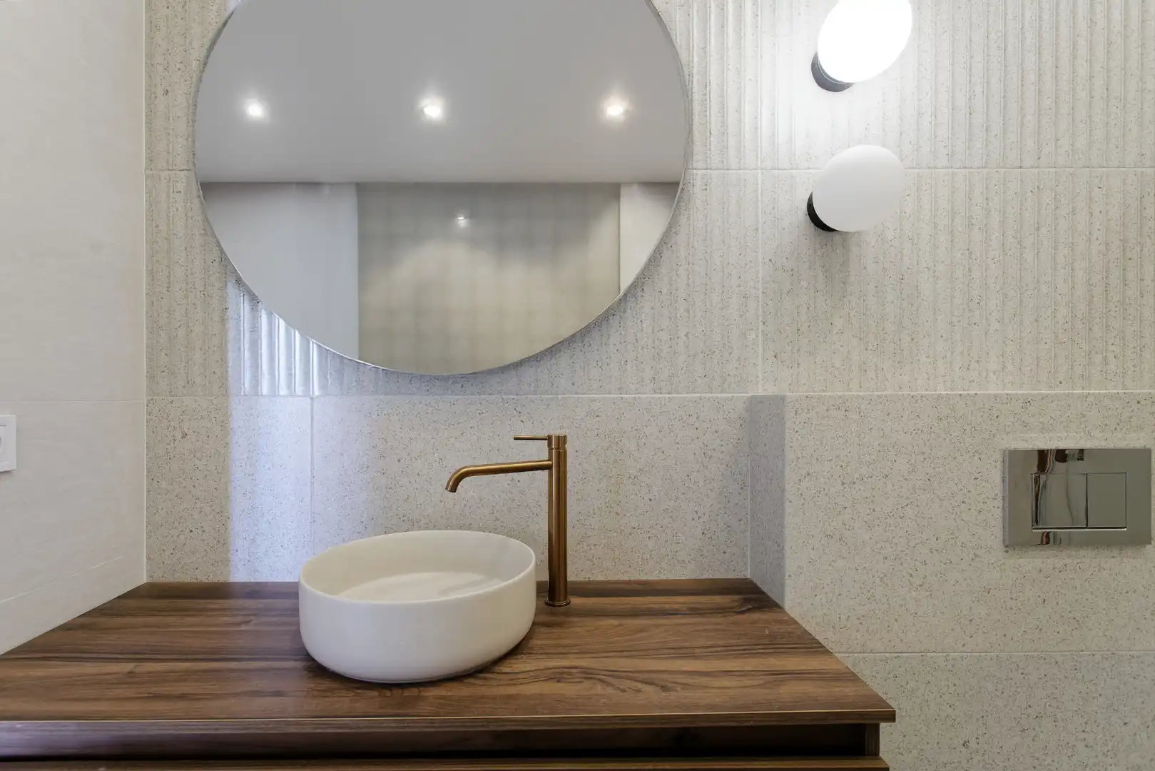 Baño de Piso en venta en Barcelona con Aire acondicionado, Calefacción y Horno