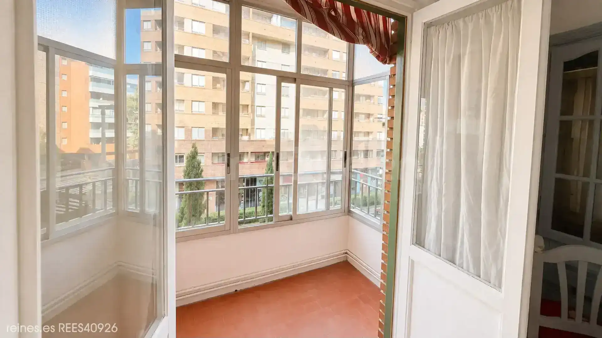 Bedroom of Flat for sale in Zaragoza  with Heating