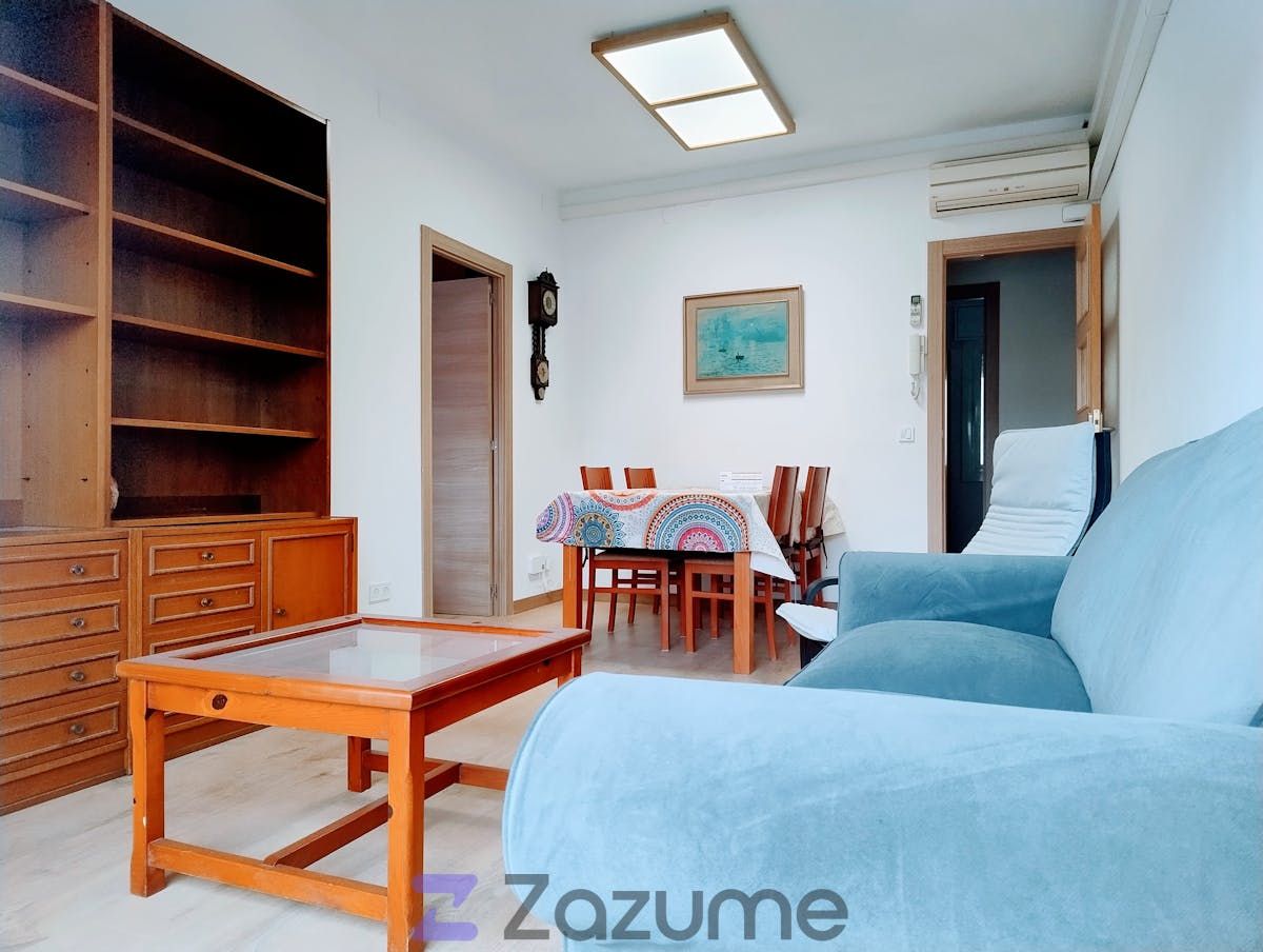 Living room of Flat to rent in  Barcelona Capital  with Air Conditioner, Heating and Parquet flooring