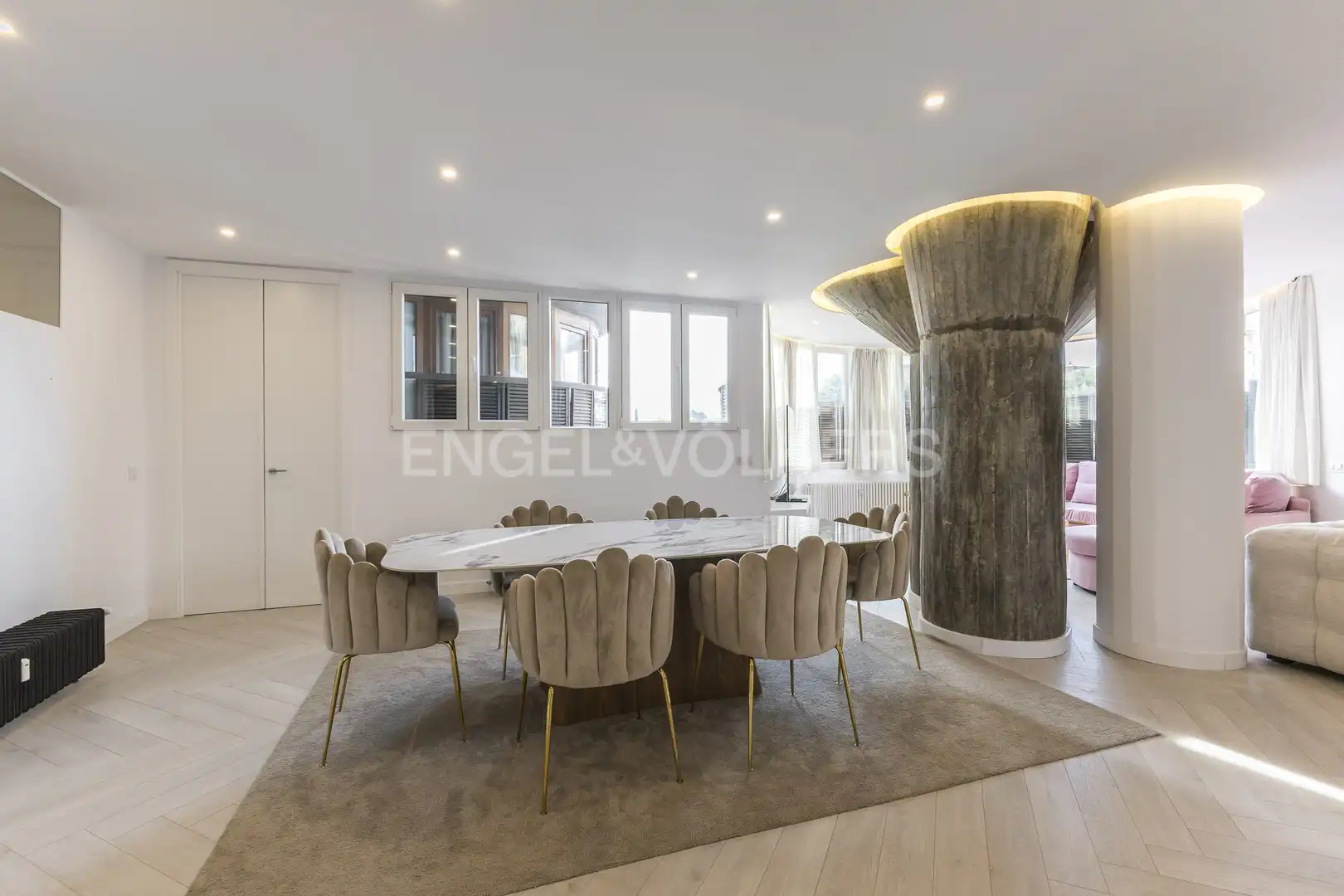 Dining room of Flat for rent in Madrid  with Air Conditioner, Heating and Furnished