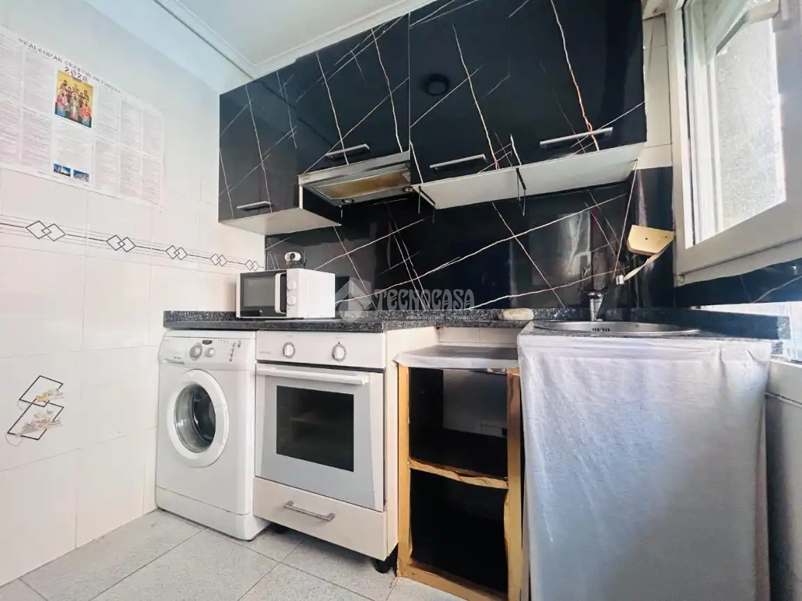 Cocina de Piso en venta en Bilbao  con Parquet