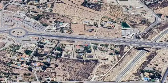 Industrial building to rent in La Algoda - Matola - Llano de San José