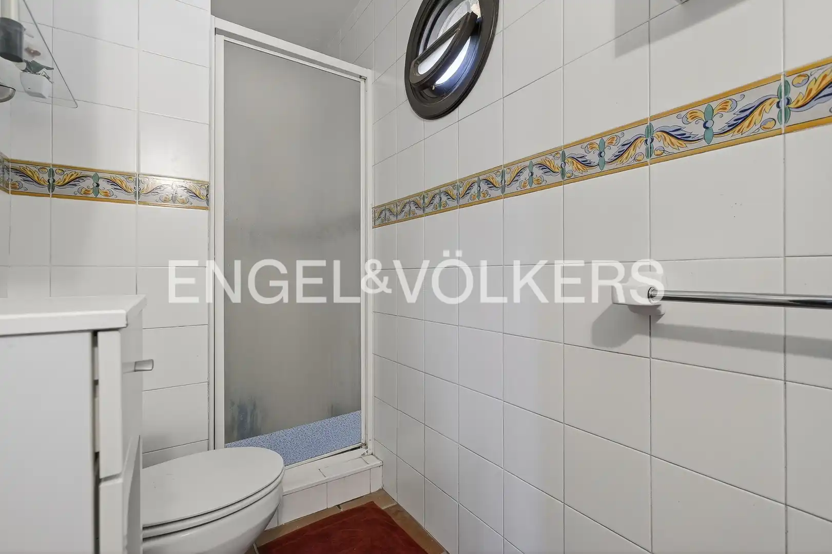 Bathroom of Houses for sale in Morón de la Frontera  with Air Conditioner, Heating and Private garden