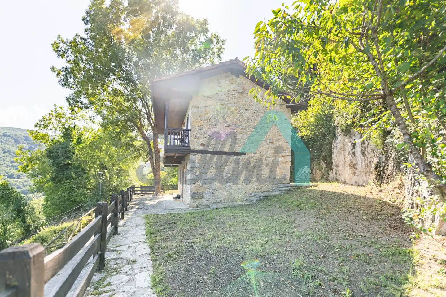 Vista exterior de Casa o chalet en venta en Morcín con Jardín privado, Terraza y Balcón